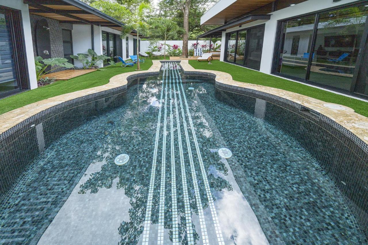 Playa Potrero - New Modern House, Pool In Guitar Shape - Casa Guitarra Villa Exterior photo
