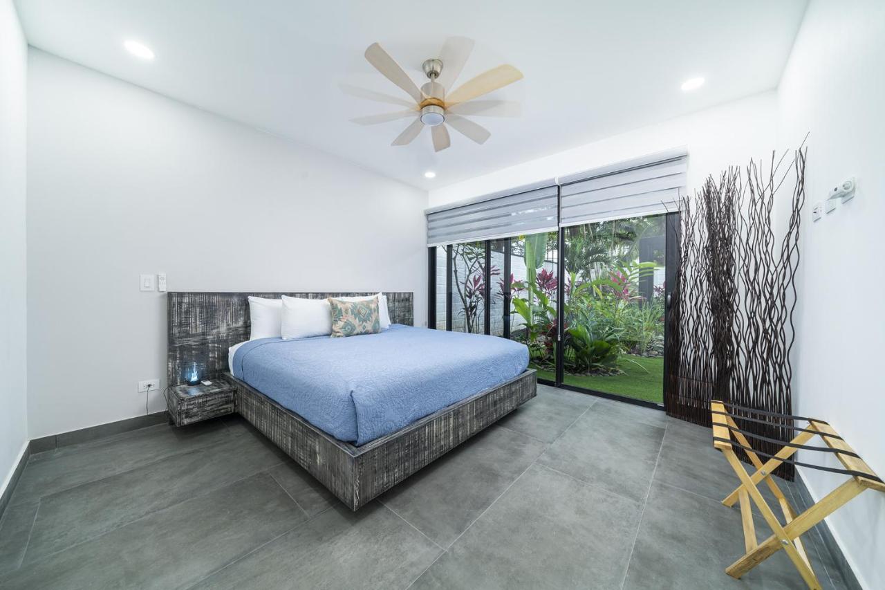 Playa Potrero - New Modern House, Pool In Guitar Shape - Casa Guitarra Villa Exterior photo