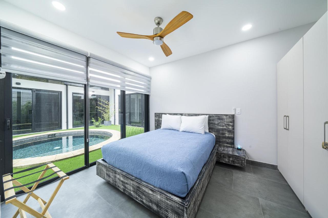 Playa Potrero - New Modern House, Pool In Guitar Shape - Casa Guitarra Villa Exterior photo