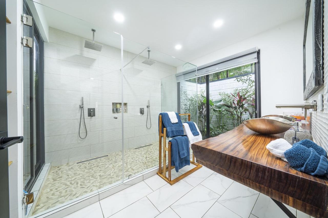 Playa Potrero - New Modern House, Pool In Guitar Shape - Casa Guitarra Villa Exterior photo